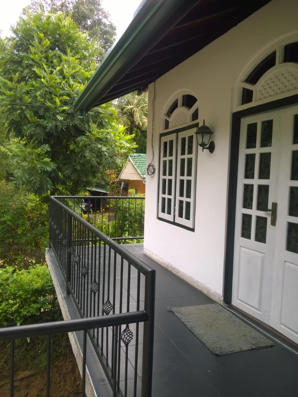 Ella Gypsies Hostel Bagian luar foto