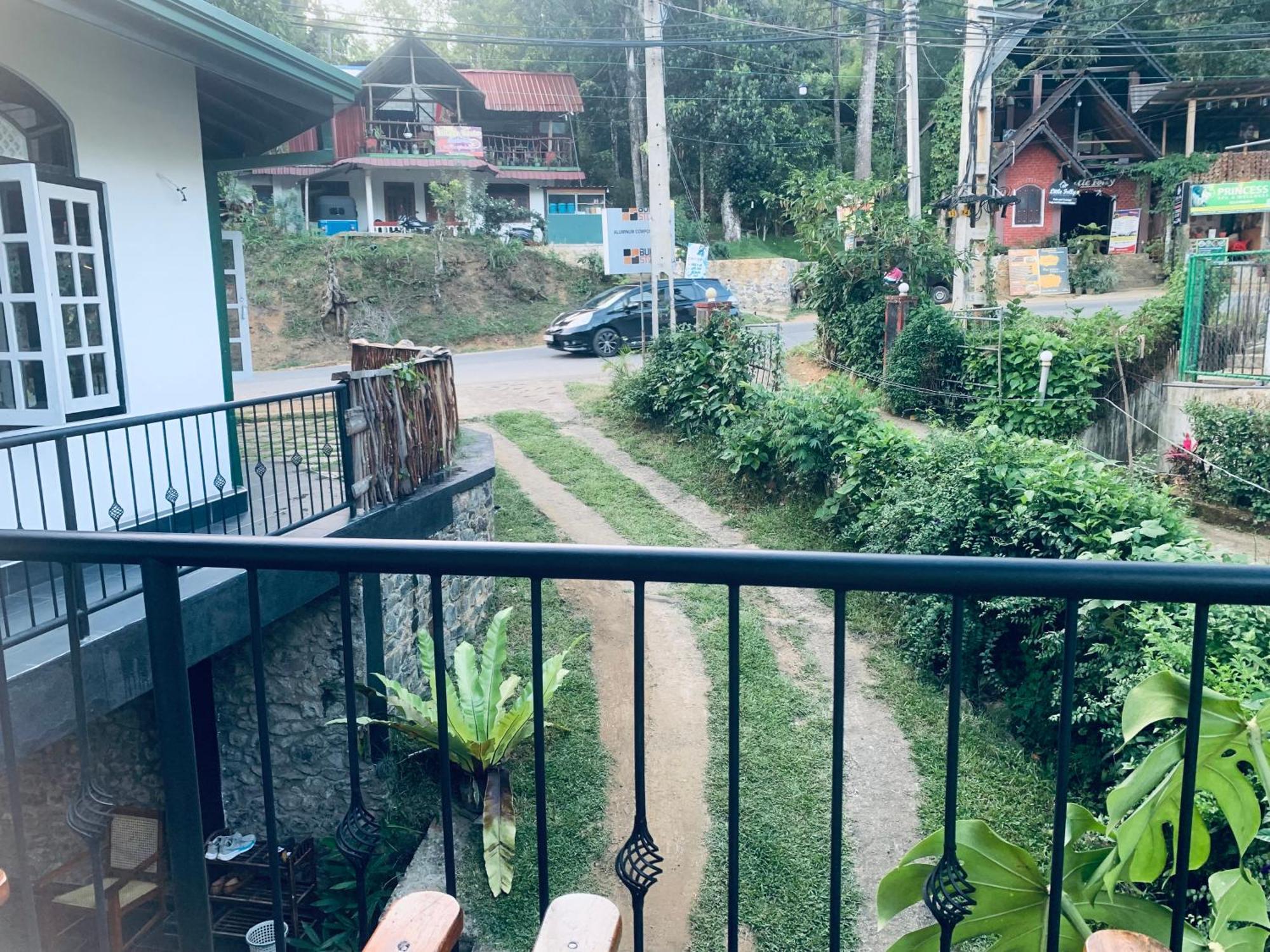 Ella Gypsies Hostel Bagian luar foto