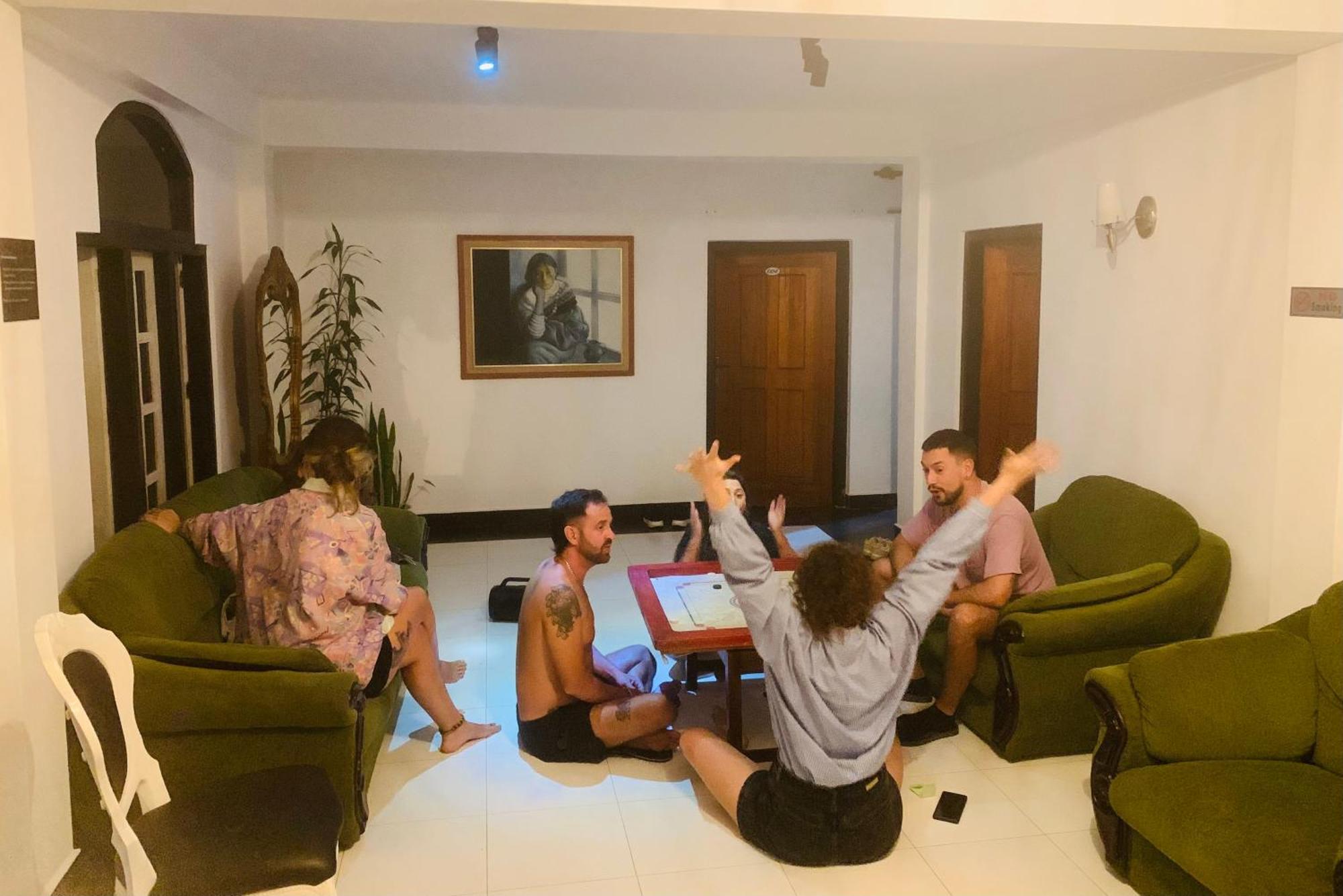 Ella Gypsies Hostel Bagian luar foto